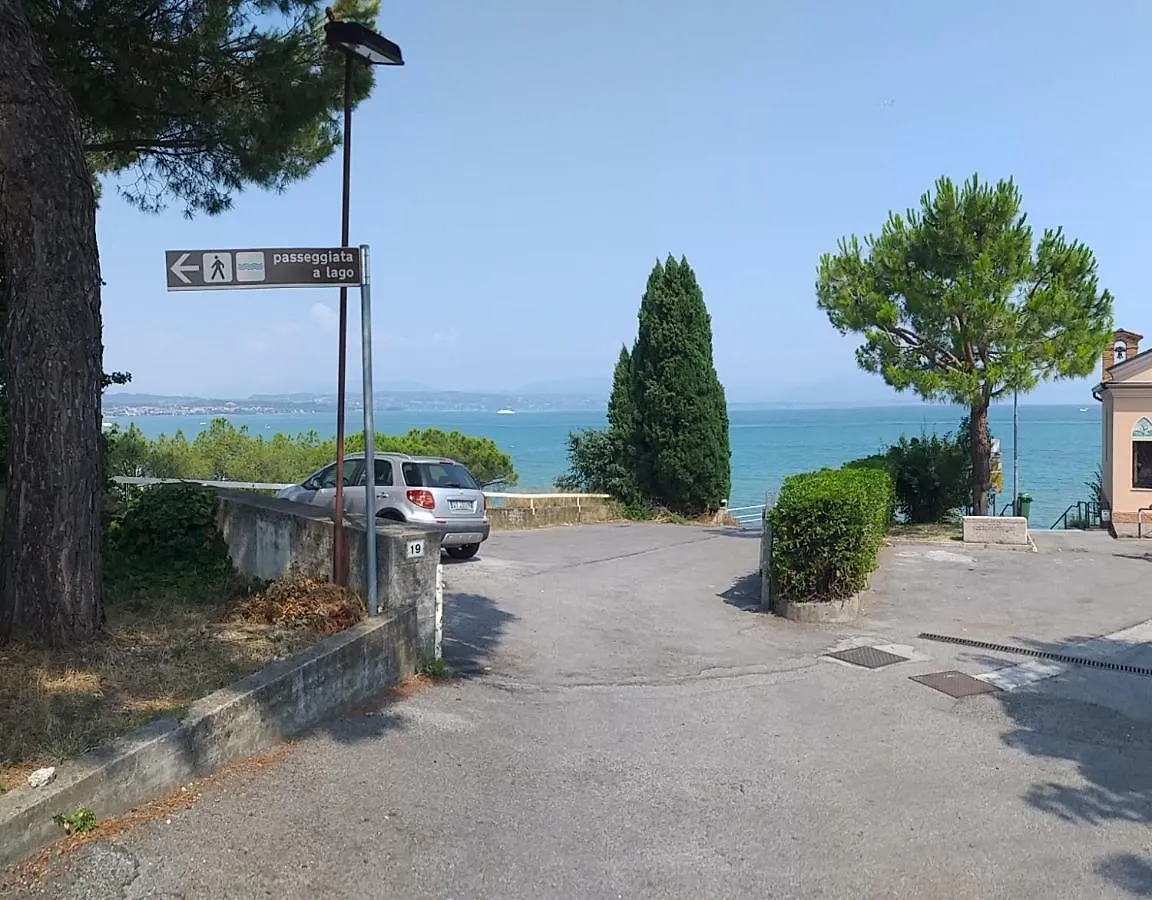 Affittacamere appartamento quadrifoglio Desenzano del Garda Italia