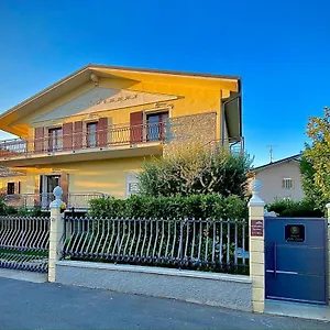 Elena Bed & Breakfast